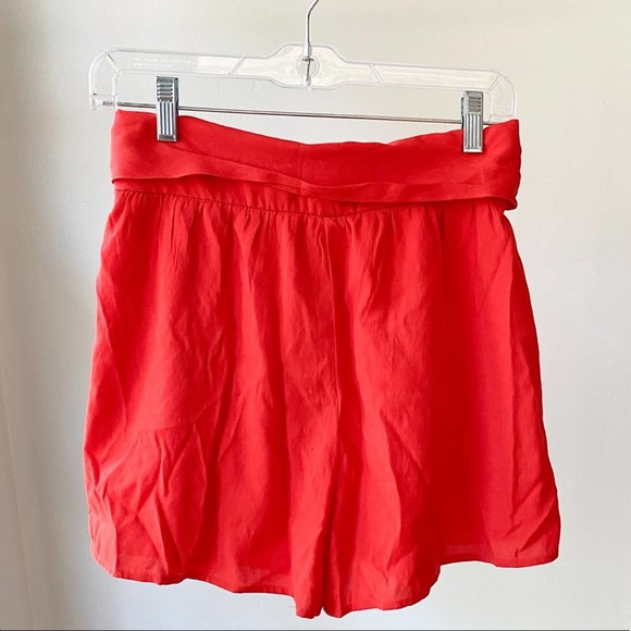 DO + BE Women's Bright Poppy Red Paperbag Waist Tie Shorts with Pockets sz S - Picture 5 of 8